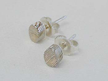 MOKUME Oval Stud Earring MOKUME Oval Stud Earring